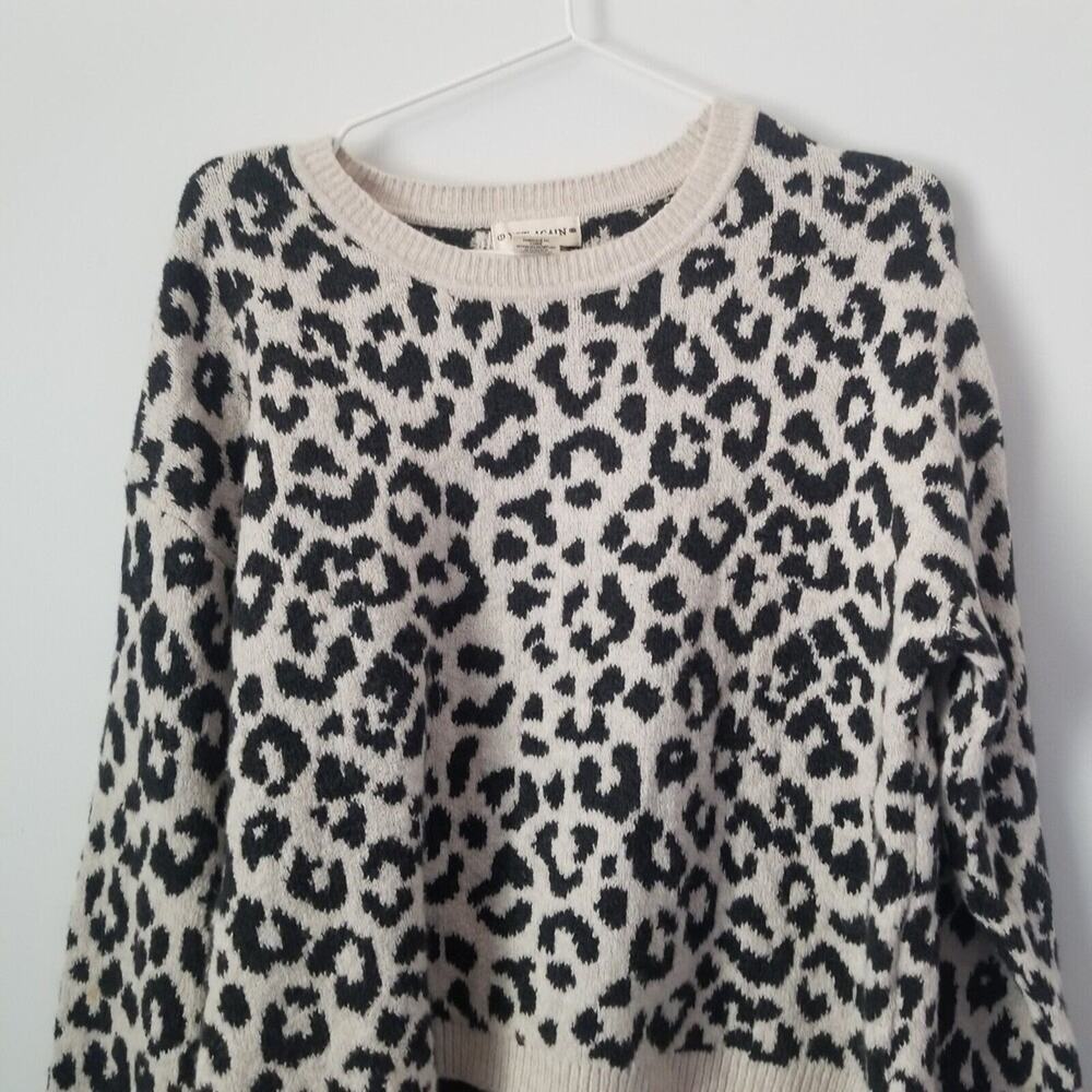 Leopard Print Sweater By Yet Again Size Medium - image 5